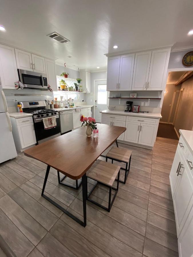 Private Room In La With Free Wifi And Tv With Shared Kitchen Los Ángeles Exterior foto