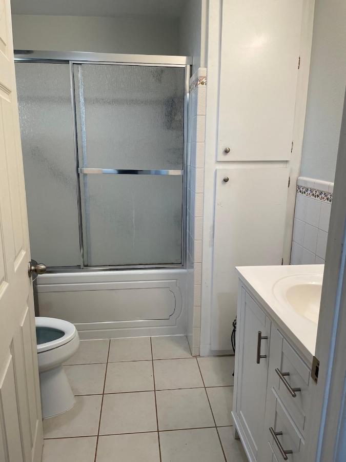 Private Room In La With Free Wifi And Tv With Shared Kitchen Los Ángeles Exterior foto